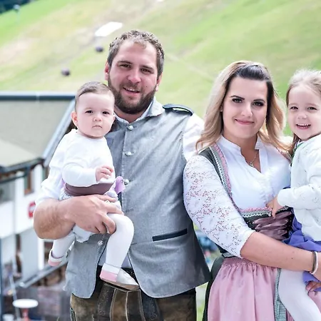 Landhaus-pension Pattis * Saalbach